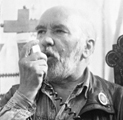 “Бажаю відваги жити чесно”